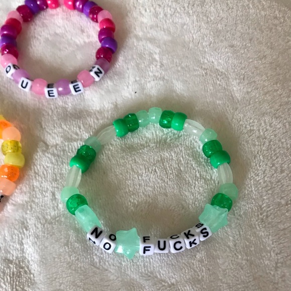 3-Pack Rave Kandi💜🤍💛 - Picture 4 of 4